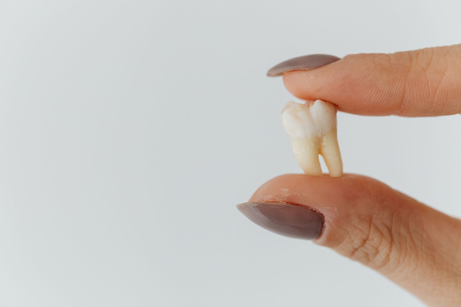Loose Teeth Dream Meaning